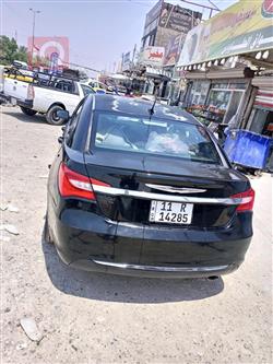 كرايسلر 200